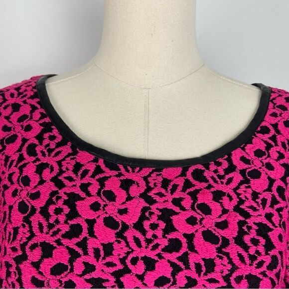 Lane Bryant Pink Lace with Black Lining Cropped Top Office Wear Layering 14/16 - Picture 8 of 12